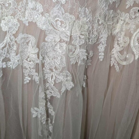 Flower GirI- Ivory Lace Tulle Wedding Dress – Sleeveless Floral Appliqué - Picture 8 of 12